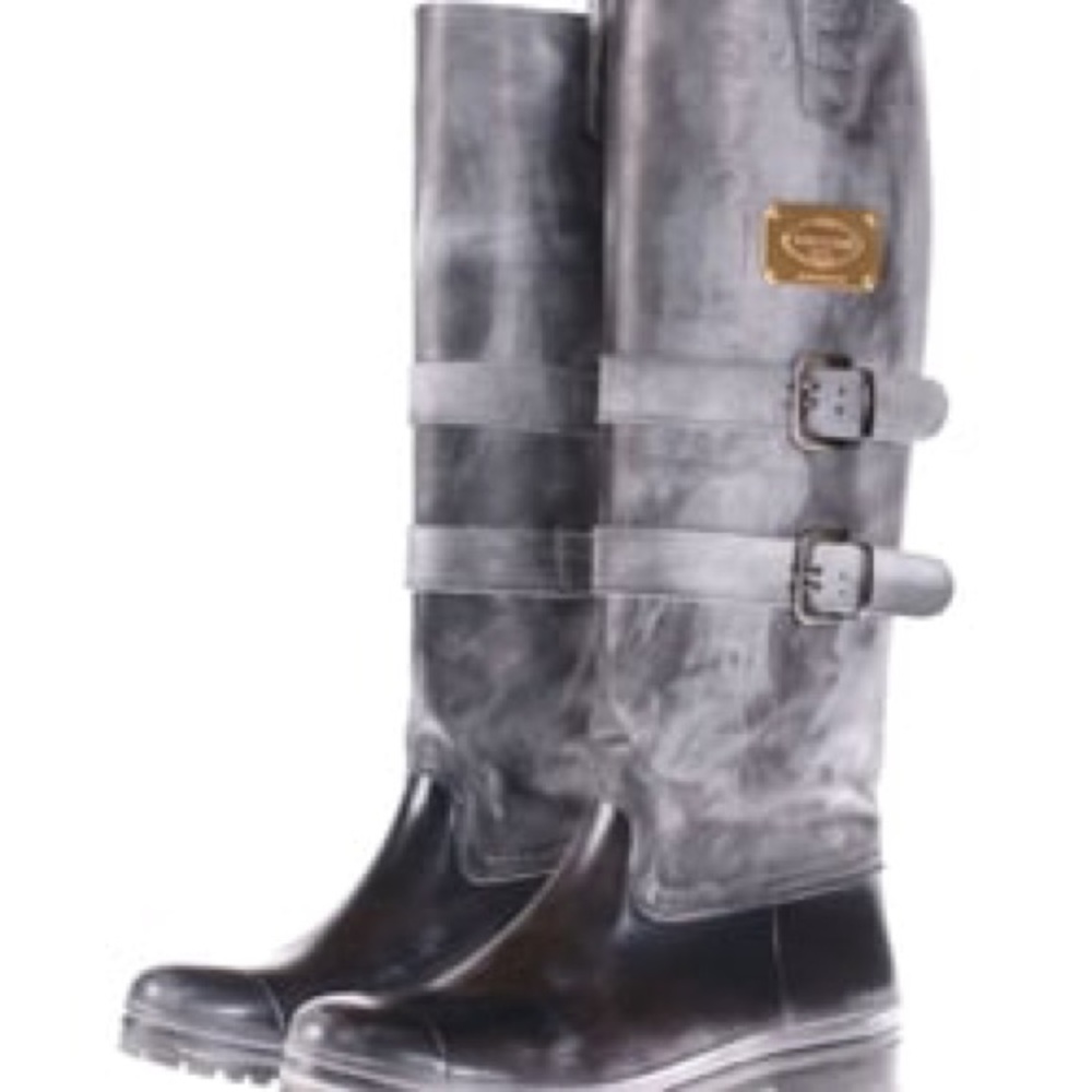 Treccani Milano boots